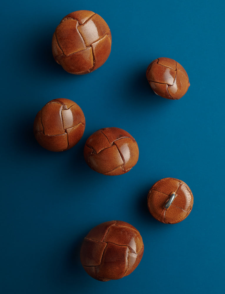 Classic Leather Button, Warm Brown