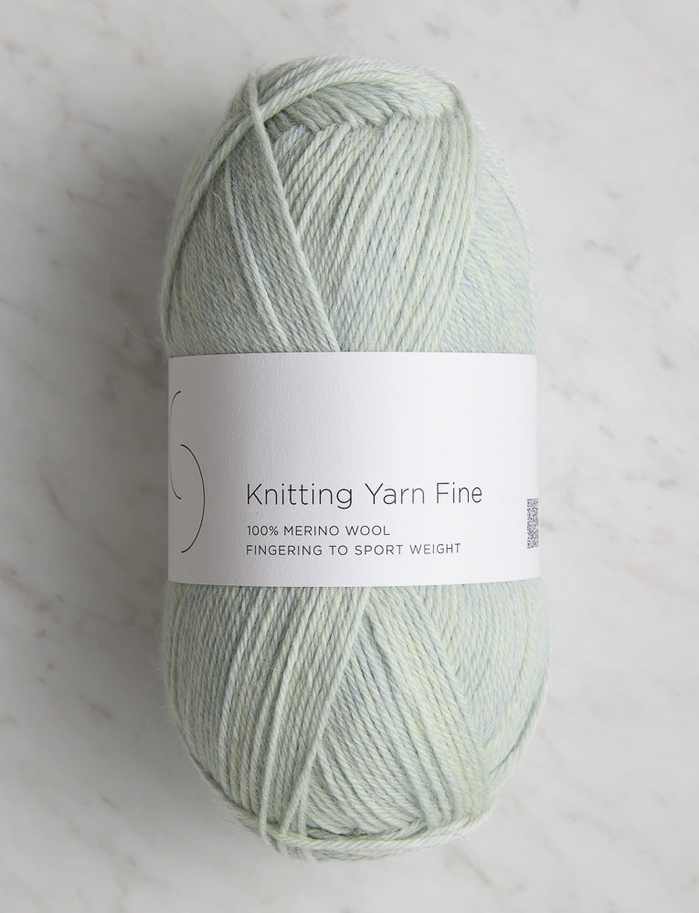 Knitting Yarn Fine, Blue Willow
