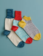 Easy Heel Colorblock Socks in Fine Print