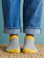 Easy Heel Colorblock Socks in Fine Print