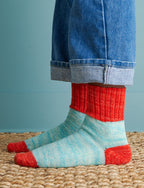 Easy Heel Colorblock Socks in Fine Print