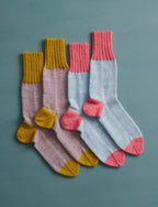 Easy Heel Colorblock Socks in Quartz Pattern Download