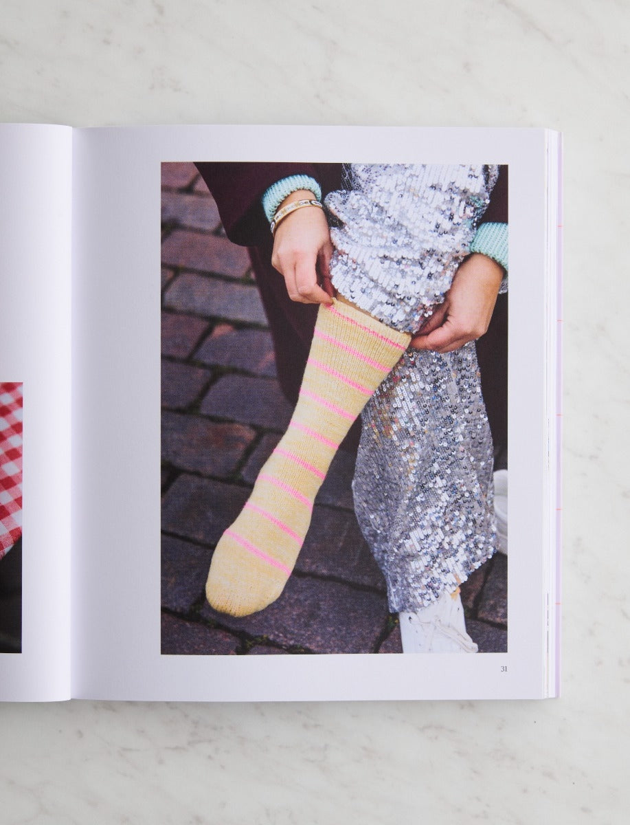 Everyday Knits: Easy Wardrobe Essentials