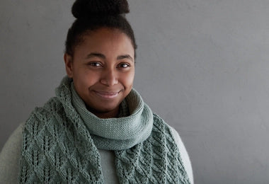 Lovely Leaf Lace Scarf In Campo