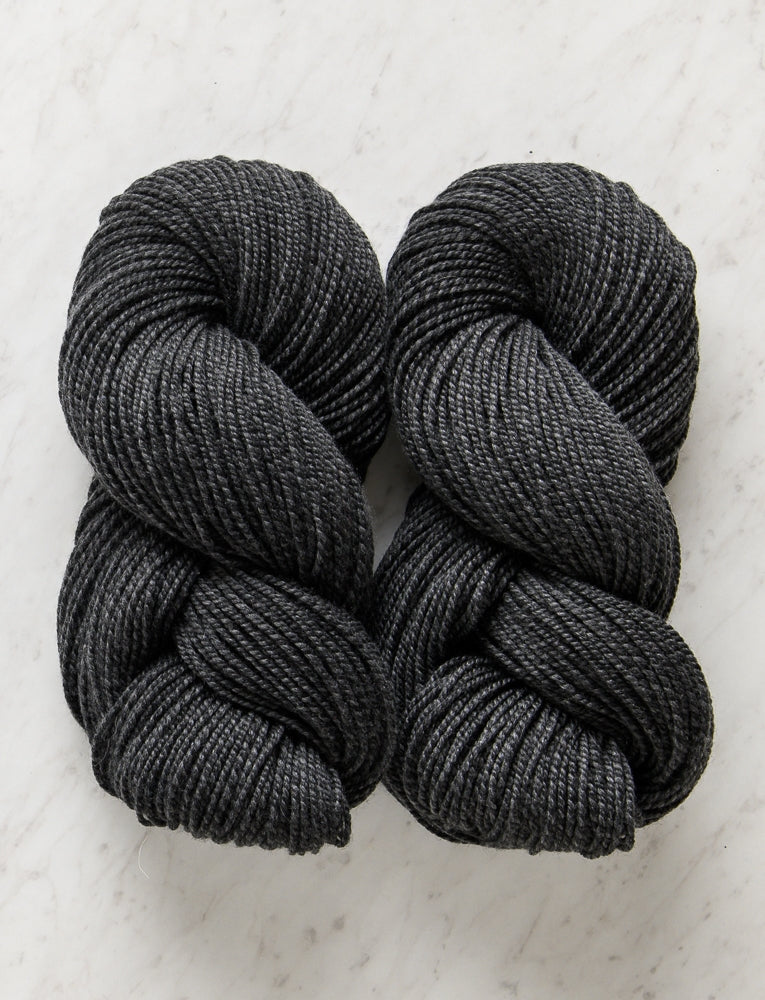 Keyhole Scarf Kit, Charcoal Onyx, Helix