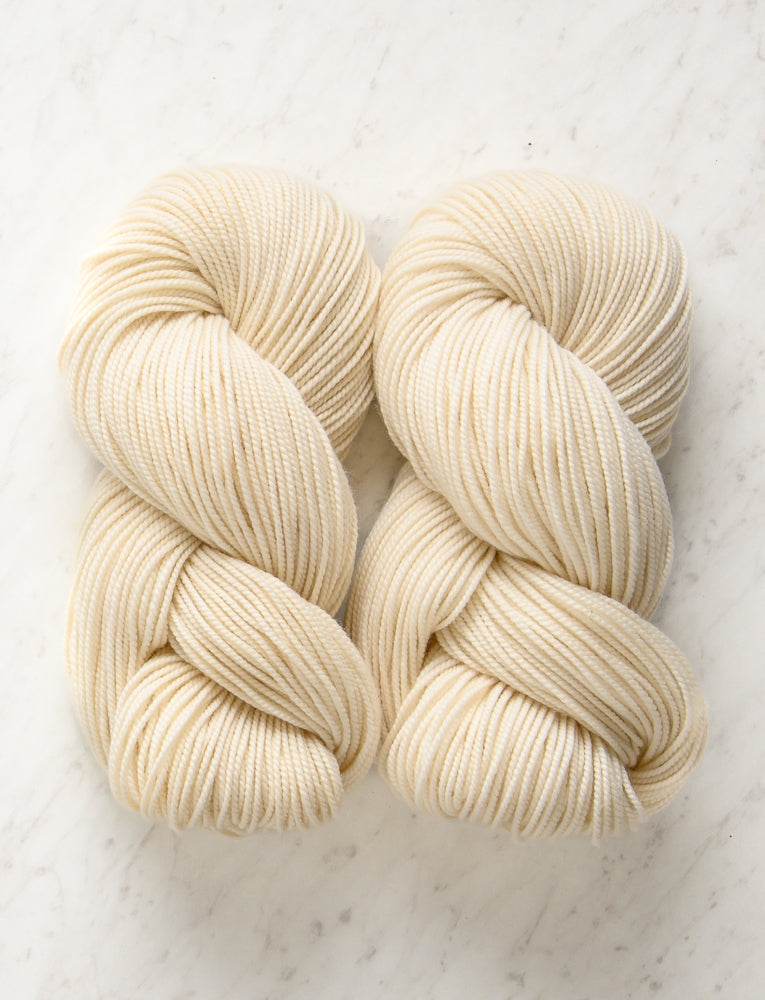 Keyhole Scarf Kit, Heirloom White