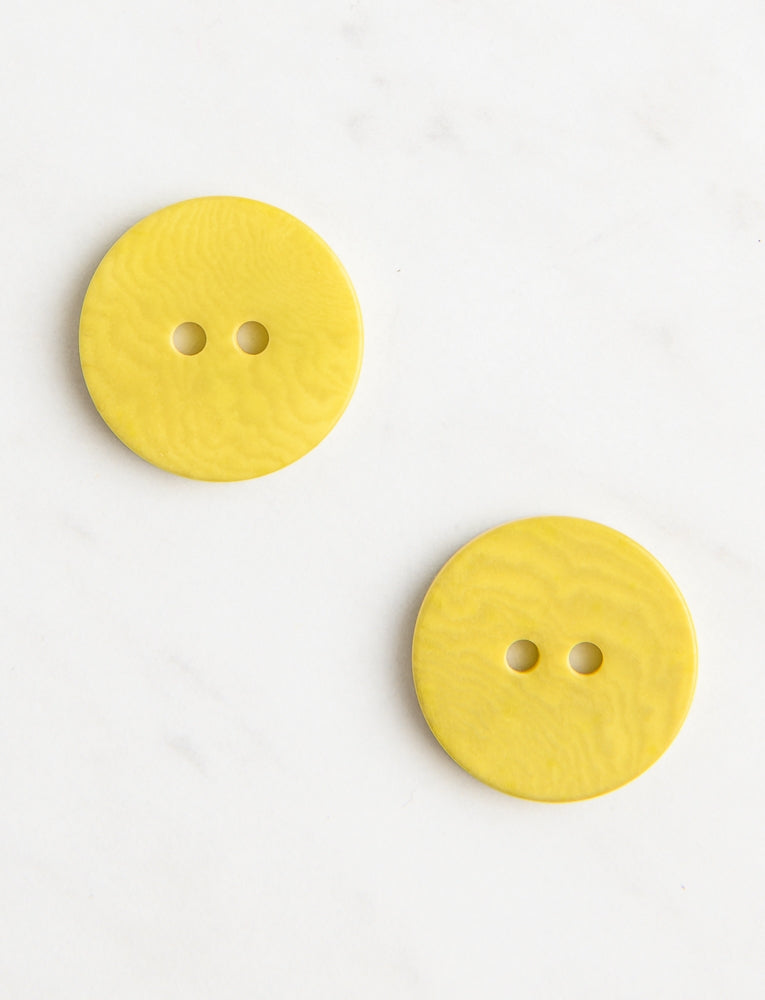 Large Corozo Button, 3/4-inch, Golden Green