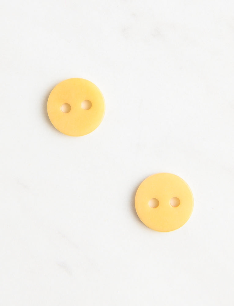 Small Corozo Button, 3/8-inch, Golden Wheat