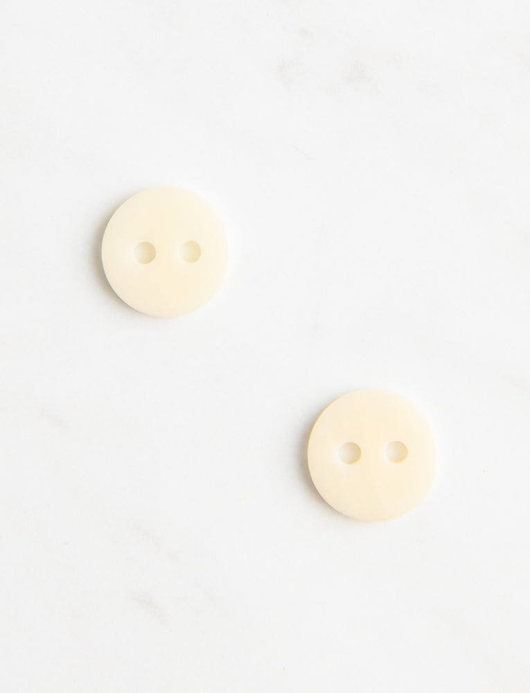 Small Corozo Button, 3/8-inch, Pale Oats