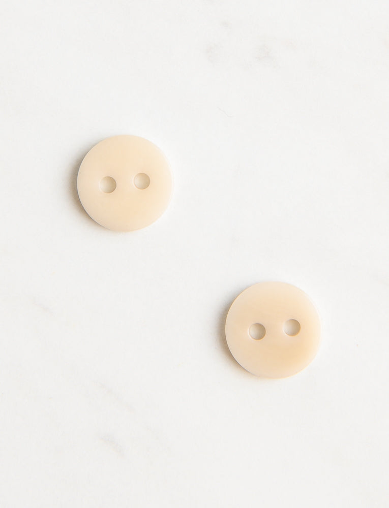 Small Corozo Button, 3/8-inch, Reed Gray