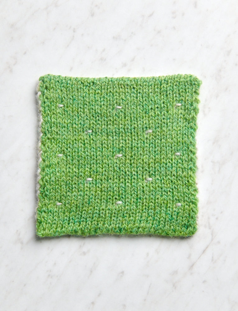 Tree Frog + Dove Gray, Throw