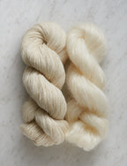 Line Weight + Tussock Bundle, Heirloom White + Heirloom White