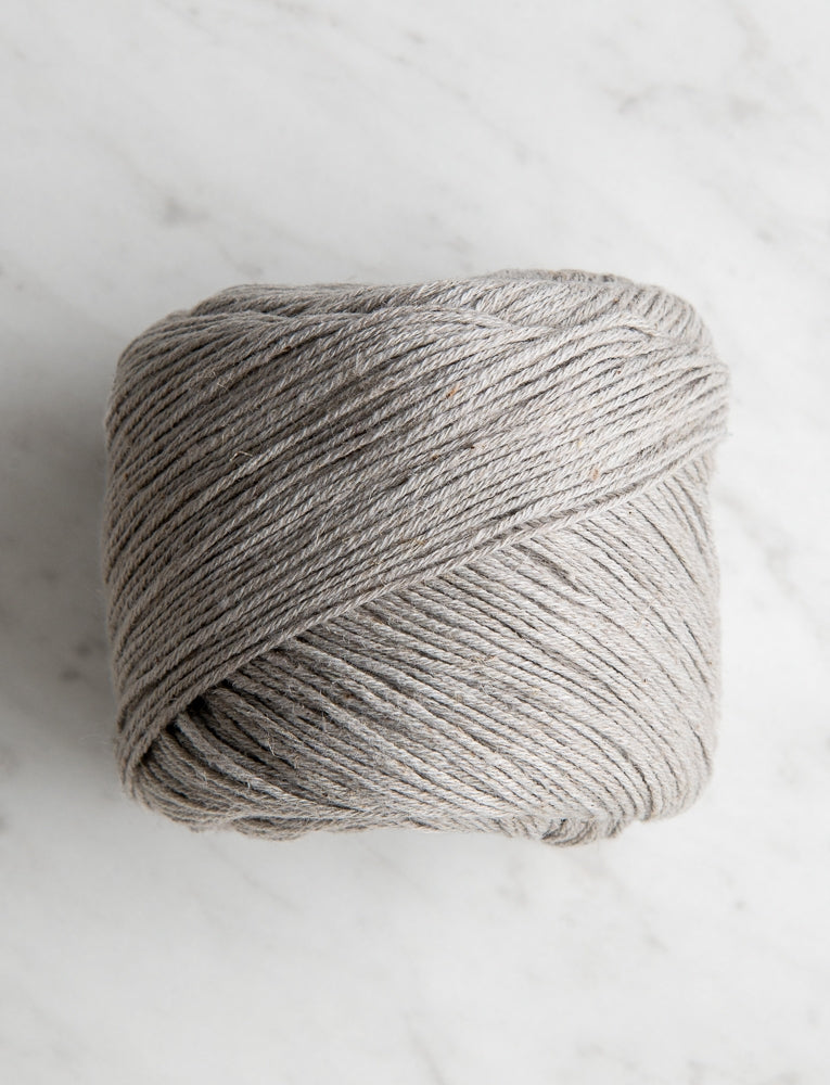 Oleander, Putty Gray