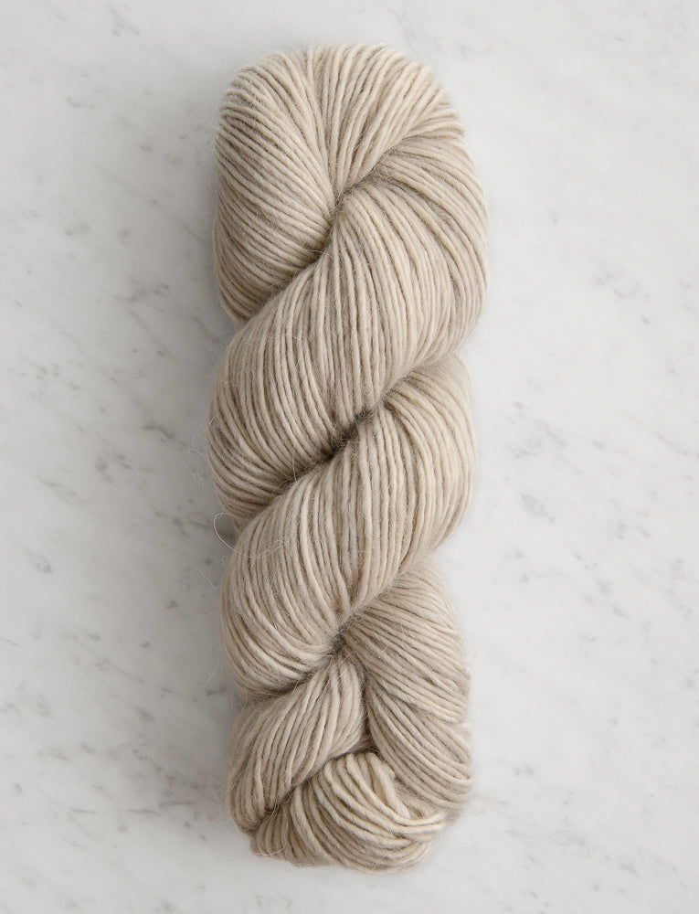 Goldenberry Alpaca, Silver Bark