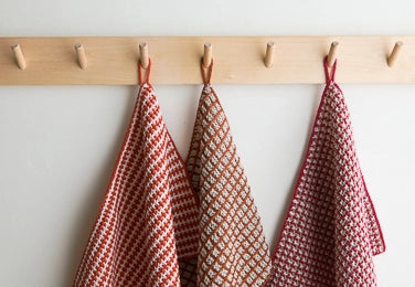 Slip Stitch Dishtowels In Blackbird Linen