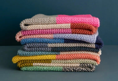 Super Easy Baby Blanket in Daily Wool Worsted