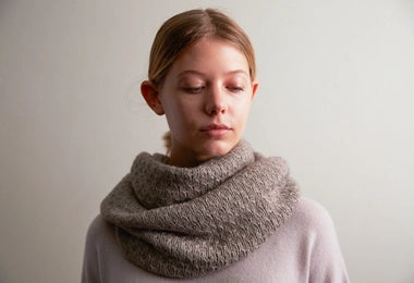 Thorn Stitch Cowl