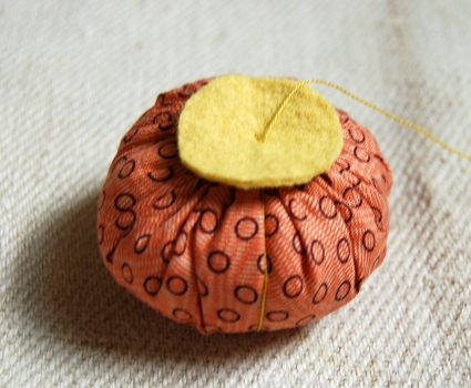 Sweet + Simple Pincushions | Purl Soho