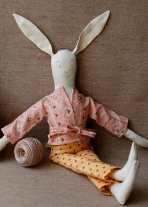 A Friend for The Purl Bee: Purl Rabbit | Purl Soho