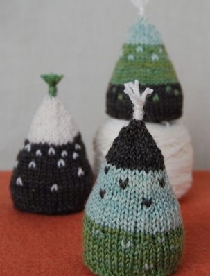 Pine Tree Sachets | Purl Soho