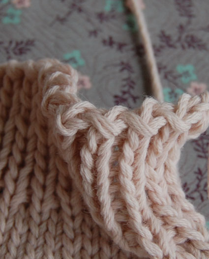 Elizabeth Zimmermann’s Better Bind Off | Purl Soho