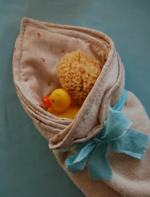 Cozy Hooded Baby Towel | Purl Soho