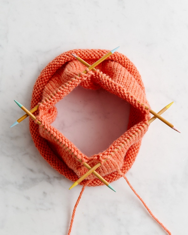 How To Knit With Double Pointed Needles (aka DPNs) | Purl Soho