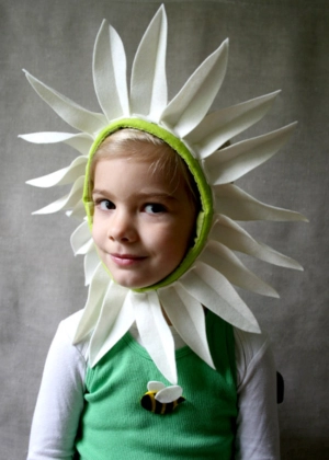 A Daisy Halloween Costume | Purl Soho