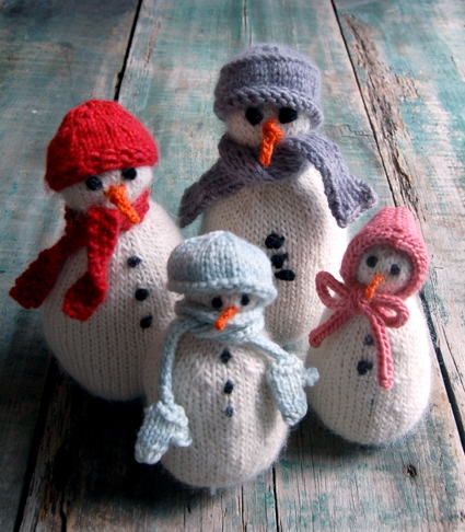 SnoBuddy Family from Knitting at KNoon | Purl Soho