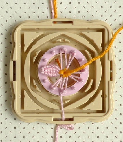 Woven Flower Necklace | Purl Soho
