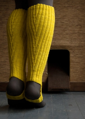 A Purl Soho Pattern: Loeffler Randall Rain Boot and Rain Bootie Stirrup Socks! | Purl Soho