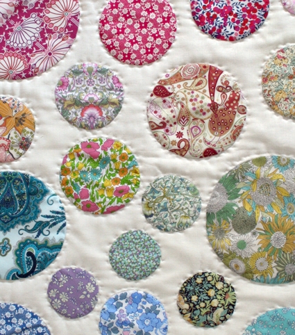 Mini Quilt of the Month, February: Liberty of London Tana Lawn Circular Applique | Purl Soho