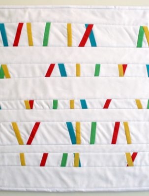 Mini Quilt of the Month, September: Bright Bits | Purl Soho