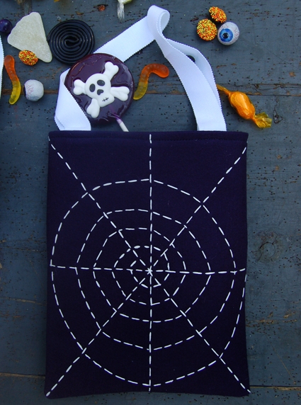 Glow in the Dark Spider Web Treat Bag | Purl Soho