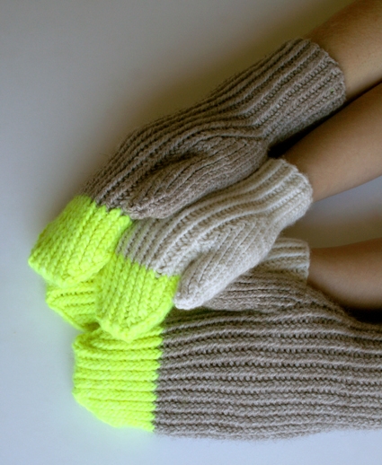 Paint Pail Mittens | Purl Soho