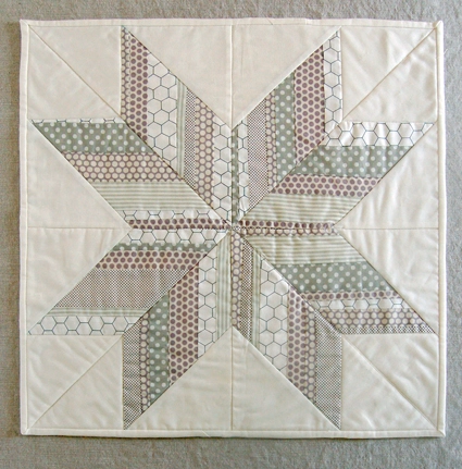 Mini Quilt of the Month, November: Striped Star | Purl Soho