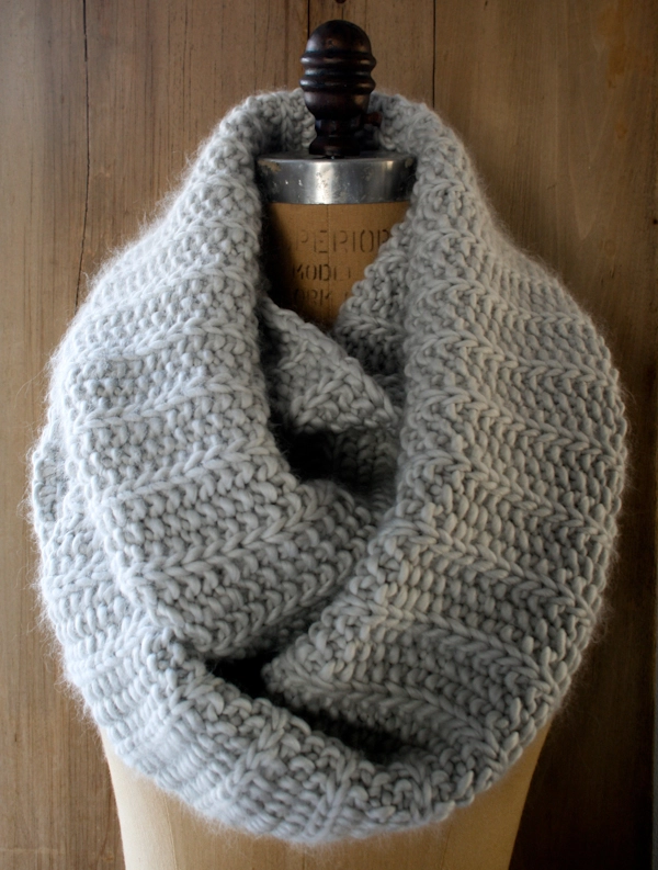 Super Soft Merino Fluted Cowl | Purl Soho