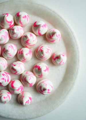 New Year Meringues: Happy Holidays from The Purl Bee! | Purl Soho