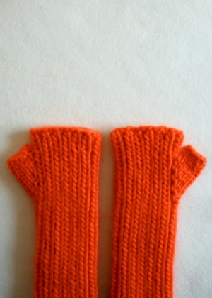 Super Soft Merino Hand Warmers | Purl Soho