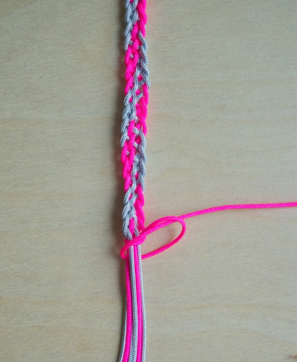 How to Make Friendship Bracelets Using Macrame Knots - Jennie Masterson