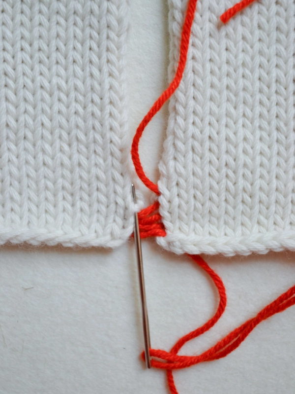 Mattress Stitch for Vertical Seams - Knit Along Club