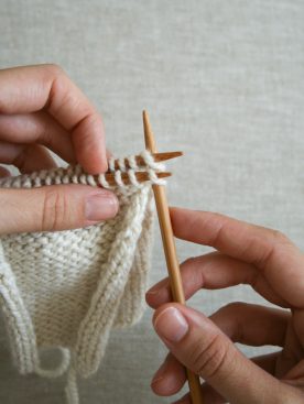 Anne Orr's Afghans to Crochet & Knit - Needlepoint Joint