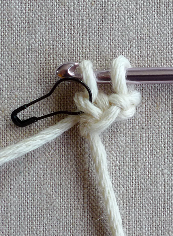 Foundation Single Crochet (FSC) | Purl Soho