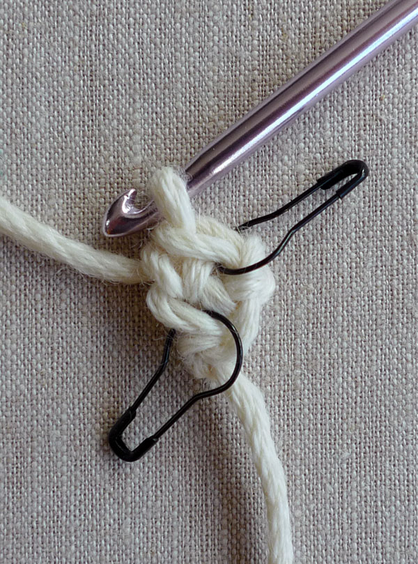 Foundation Single Crochet (FSC) | Purl Soho