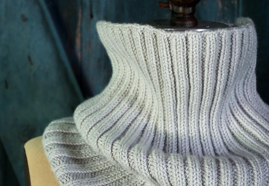 Lovely Ribbed Cowl in Worsted Twist | Purl Soho