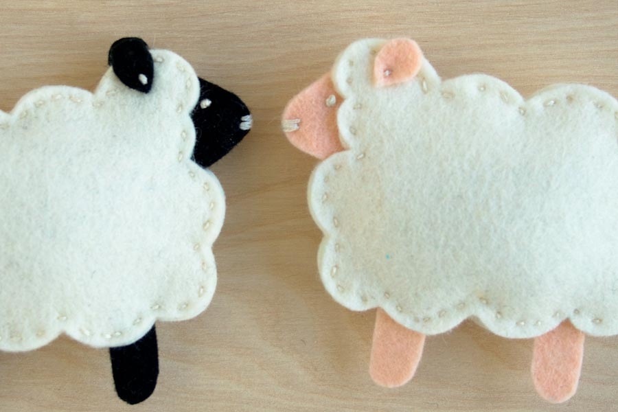 Purl Soho’s Little Lamb Finger Puppets | Purl Soho