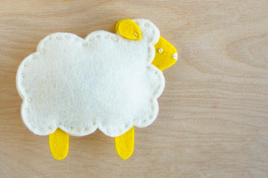 Purl Soho’s Little Lamb Finger Puppets | Purl Soho