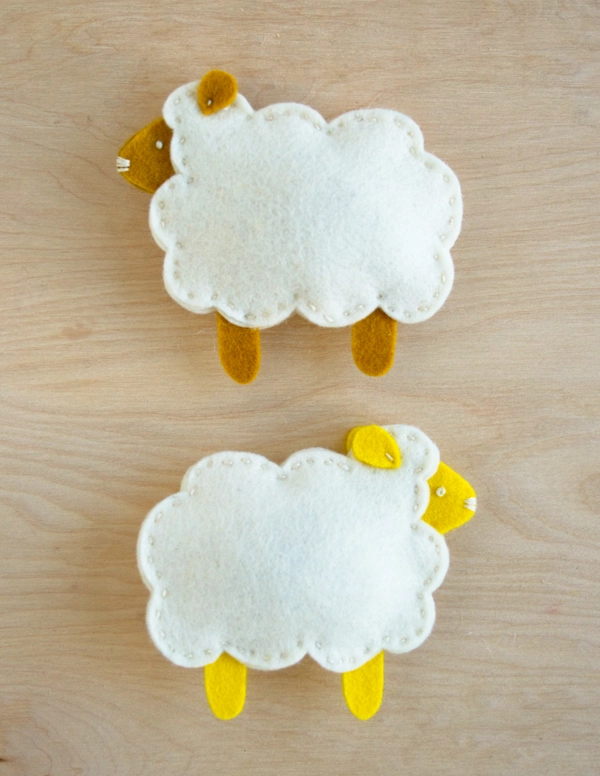 Purl Soho’s Little Lamb Finger Puppets | Purl Soho