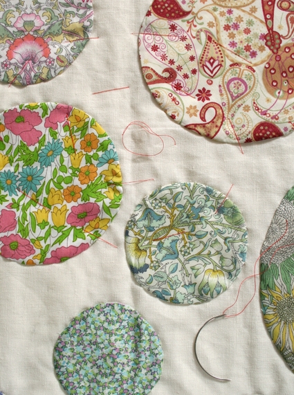 Mini Quilt of the Month, February: Liberty of London Tana Lawn Circular Applique | Purl Soho