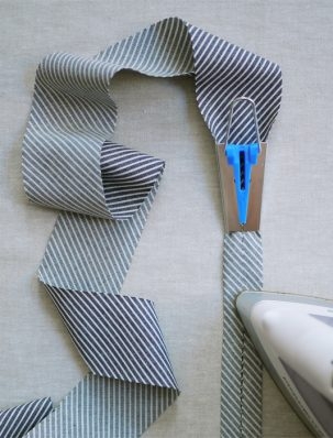 Making Single Fold Bias Tape Binding | Purl Soho
